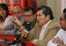 Obreros e indígenas se unen en ‘protesta social’
