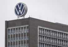 Volkswagen evalúa incursionar en defensa en medio del giro industrial europeo