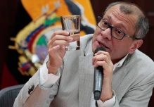 La Fiscalía de Ecuador presenta caso petrolero contra el exvicepresidente Glas