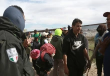 Los migrantes ecuatorianos en la frontera con EE.UU. se multiplicaron