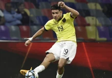 Kendry Páez ya obtuvo su visa y tendrá su primer contacto con el Chelsea