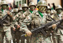 Familias de Ecuador lloran desapariciones imputadas a disidencias de las FARC