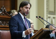 Lacalle Pou desbanca a Noboa en la lista de popularidad