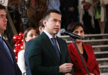 Noboa dice que aprobación de ley económica es "victoria" para el país