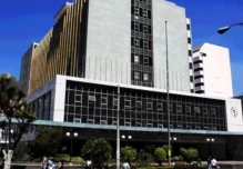 La economía de Ecuador se fortalece por el precio del oro 