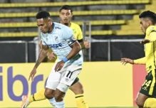 Sudamericana: Universidad Católica se distancia en la punta del Grupo B 