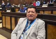 El correísmo perdió otro asambleísta tras la expulsión de David Arias