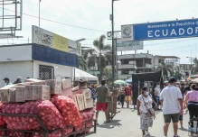 Perú descarta cerrar la frontera con Ecuador