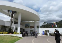 Firma ecuatoriana sirvió de lazo entre la Senain y Hacking Team