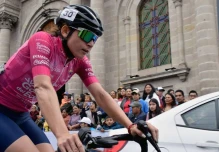 Esther Galarza ganó la Vuelta Ciclística Femenina a Ecuador 