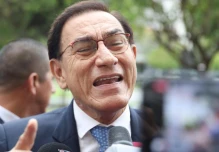 Perú: El expresidente Martín Vizcarra espera sentencia