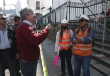 Lasso sube el salario mínimo de 425 a 450 dólares