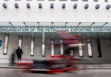 La OPEP+ espera aumentar su participación en el mercado petrolero hasta el 52 % en 2050