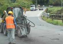 El bacheo asfáltico en Napo fue inspeccionado 