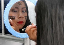 Mujeres indígenas ganan espacio en la Policía Nacional