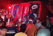 12 fallecidos y 15 heridos dejan 2 accidentes de tráfico en Manabí y Guayas
