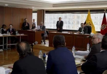 Juez vincula a 5 personas más en caso Singue