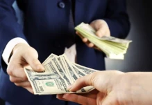 La lista de cuentas por pagar se acumula