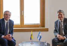 Argentina y Ecuador resaltan la normalización de las relaciones diplomáticas bilaterales