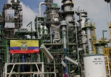 Petroecuador tiene 669 trabajadores menos