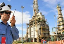 Perú: El sector hidrocarburífero sufrió un estancamiento en 2025