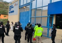 5 presos se fugaron de la cárcel de Portoviejo