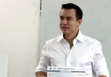 Noboa lidera la intención de voto, según Comunicaliza