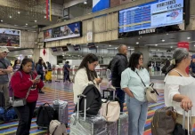 Venezuela sigue acumulando suspensiones de vuelos