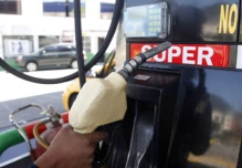 El precio de la gasolina Súper bajó 5 centavos