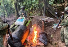 Ecuador aumentó su presencia militar en la frontera con Colombia