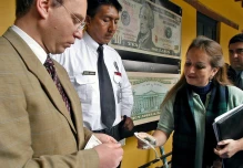Gobierno envía a la Asamblea proyecto que defiende la dolarización