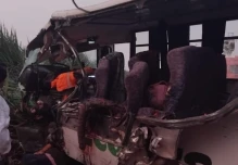 Perú: Choque de autobuses dejó 5 fallecidos y 28 heridos 