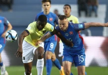 Ecuador superó 2-1 a Eslovaquia y sigue con vida en el Mundial Sub-20