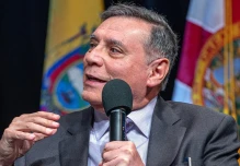 Corte de Nacional confirma condena de 8 años de prisión a expresidente Mahuad