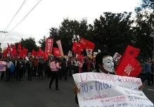 Organizaciones sociales marcharon para exigir rectificaciones al presidente Rafael Correa