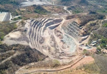 China CMOC comprará a Equinox cuatro minas de oro en Brasil