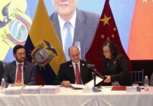 Un año después, el acuerdo comercial entre Ecuador y China no despega 