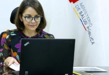 Ministra de Salud alerta sobre un ligero incremento de casos de covid en el país