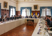 Misión empresarial francesa analiza inversiones en infraestructura, energía y transición ecológica
