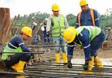 Morona: Las obras sobre el río Upano registran un 70 % de avance
