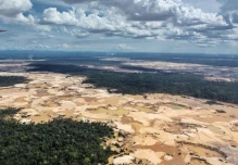 90 % del mercurio importado por Ecuador sirve para 'envenenar' a la Amazonía, según estudio