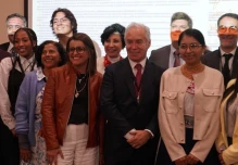 Ecuador busca cero embarazos en adolescentes