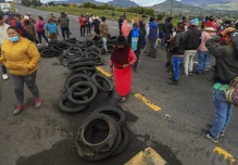 Jueza deja en libertad condicional a Leonidas Iza