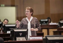Exasambleísta correísta fue sentenciada a un año por concusión
