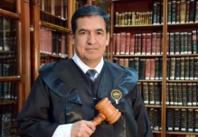 José Suing, presidente de la Corte Nacional de Justicia, renunció