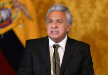 Juez ordena que Lenín Moreno se presente cada mes en la embajada en Paraguay