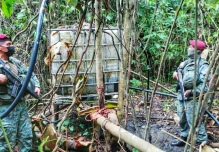 Sistema ilegal de extracción de combustible fue descubierto en Lago Agrio