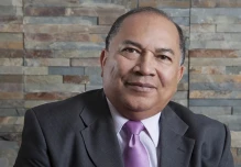 Exministro propone adelantar la hora en Colombia para reducir el riesgo de racionamiento por El Niño
