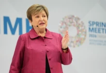 FMI advierte posible alza de tasas ante riesgos inflacionarios por conflicto en Oriente Medio