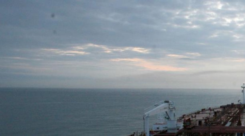 Las autoridades registraron un derrame de petróleo en el mar de la costa de Esmeraldas. Foto: Archivo/ EL COMERCIO Las autoridades registraron un derrame de petróleo en el mar de la costa de Esmeraldas. Foto: Archivo/ EL COMERCIO